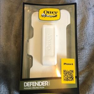 Otterbox Defender belt clip for iPhone 6/6S